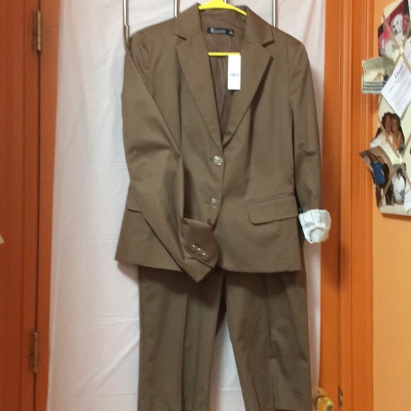7th Ave Suiting Collections Jacket - Picture 6 of 6